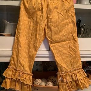 Sado 5t ruffle pants